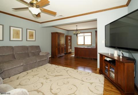 26 Garfield Rd, Wayne, NJ 07470 photo 10