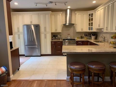 99 Warbler Dr, Wayne, NJ 07470 photo 9