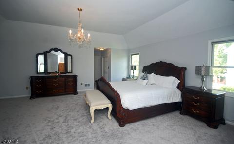52 Scheurman Ter, Warren, NJ 07059 photo 11