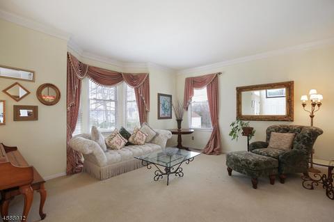 52 Scheurman Ter, Warren, NJ 07059 photo 4
