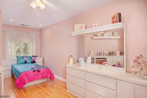 7 Nuthatcher Ct, Wayne, NJ 07470 photo 15