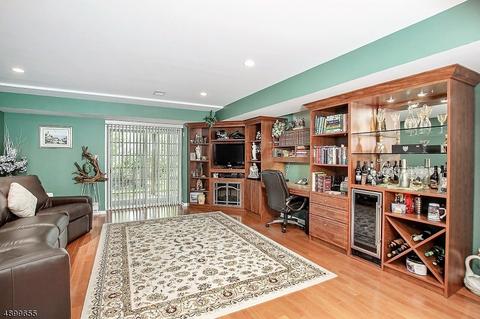 7 Nuthatcher Ct, Wayne, NJ 07470 photo 17