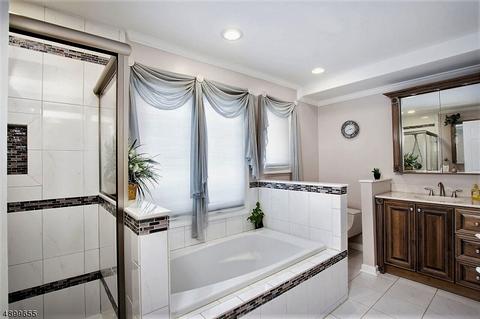 7 Nuthatcher Ct, Wayne, NJ 07470 photo 11