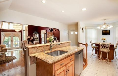 7 Nuthatcher Ct, Wayne, NJ 07470 photo 7