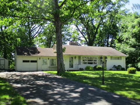 13 Lucas Ln, Wayne, NJ 07470 photo 17