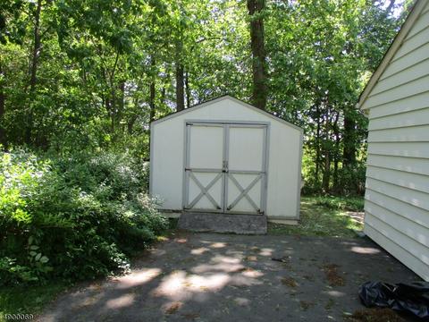13 Lucas Ln, Wayne, NJ 07470 photo 10