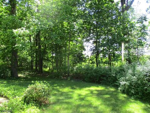 13 Lucas Ln, Wayne, NJ 07470 photo 16
