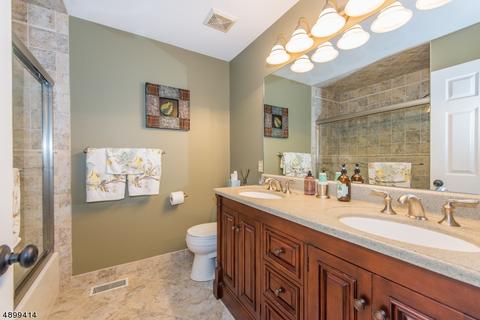 147 Warbler Dr, Wayne, NJ 07470 photo 21