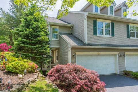 147 Warbler Dr, Wayne, NJ 07470 photo 2