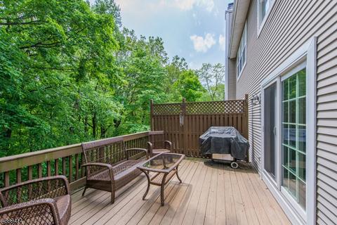 147 Warbler Dr, Wayne, NJ 07470 photo 24