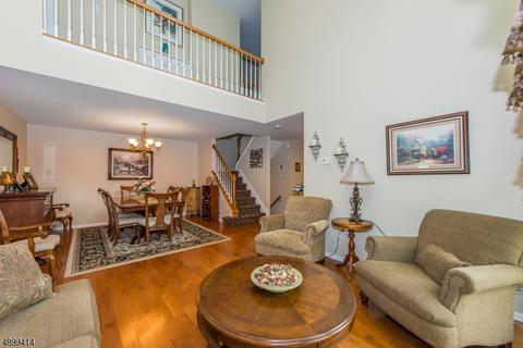 147 Warbler Dr, Wayne, NJ 07470 photo 5