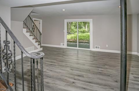 7 E Circuit Dr, Roxbury Twp., NJ 07876 photo 19