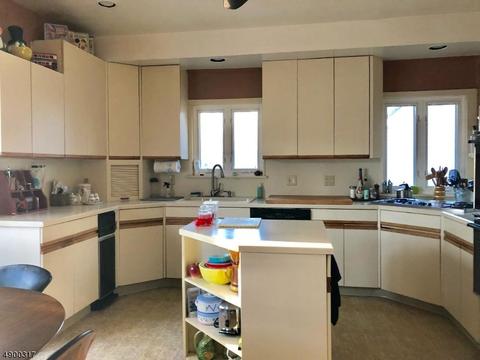 1560 River Rd, Teaneck, NJ 07666 photo 5