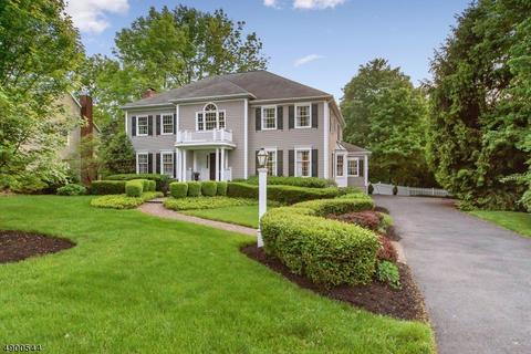17 Devonshire Ln, Mendham, NJ 07945 photo 1