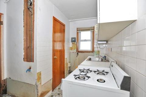 171 Wilson St, Hackensack, NJ 07601 photo 10