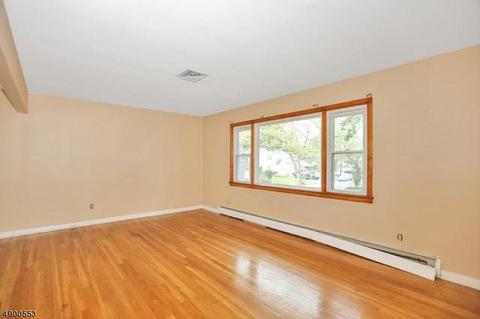 171 Wilson St, Hackensack, NJ 07601 photo 16