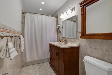 19 Haran Cir, Millburn, NJ 07041 photo 14