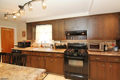 91 Edison Ave, Nutley, NJ 07110 photo 22