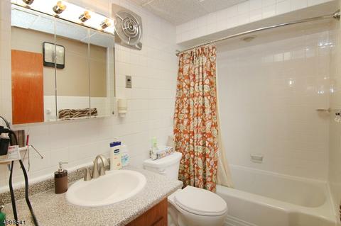 91 Edison Ave, Nutley, NJ 07110 photo 18