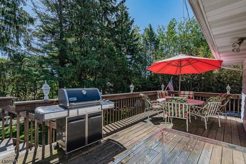 650 Yorktown Pl, Paramus, NJ 07652 photo 22