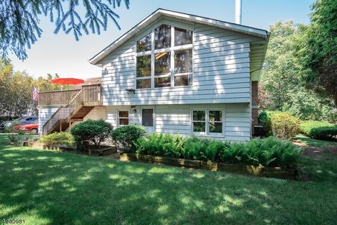 650 Yorktown Pl, Paramus, NJ 07652 photo 25