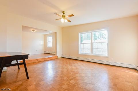 7 Brook St #5, Wanaque Boro, NJ 07420 photo 4