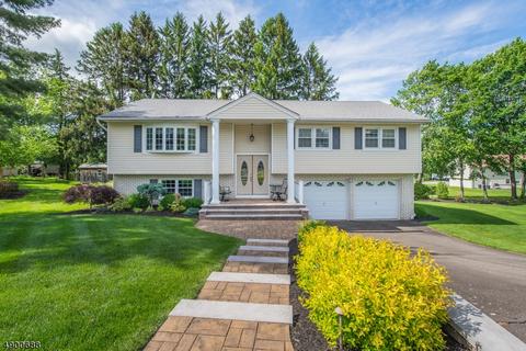 18 Ashlyn Ct, Wayne, NJ 07470 photo 1