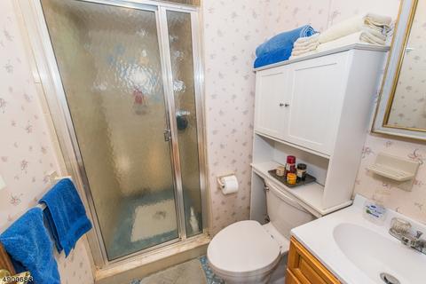 18 Ashlyn Ct, Wayne, NJ 07470 photo 20