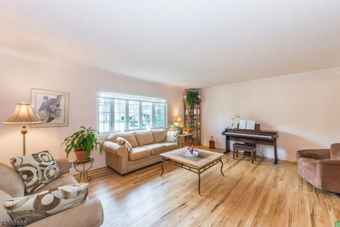 18 Ashlyn Ct, Wayne, NJ 07470 photo 9