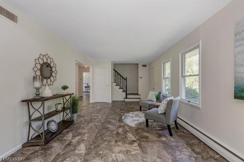 81 Deerfield Rd, Wayne, NJ 07470 photo 6