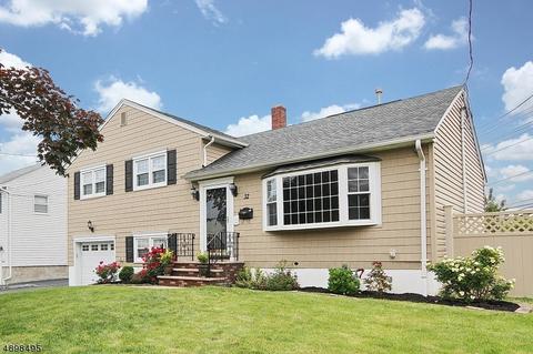 32 Garside Pl, Clark, NJ 07066 photo 3