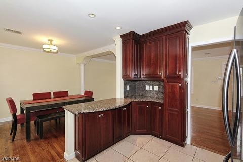 32 Garside Pl, Clark, NJ 07066 photo 10