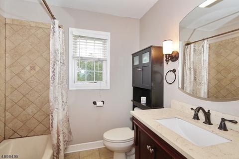 32 Garside Pl, Clark, NJ 07066 photo 18