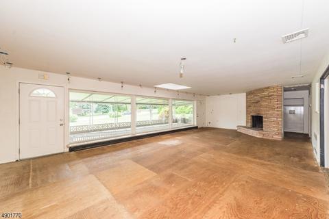 817 Ratzer Rd, Wayne, NJ 07470 photo 6