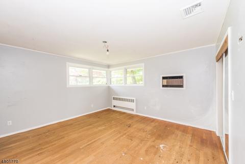 817 Ratzer Rd, Wayne, NJ 07470 photo 18
