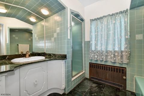 51 Undercliff Rd, Millburn, NJ 07041 photo 8