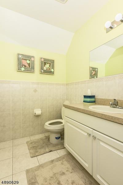 11 Hancox Ave, Nutley, NJ 07110 photo 17