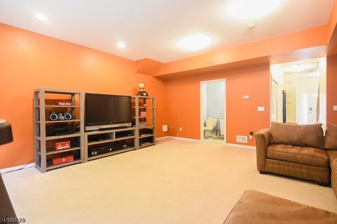 11 Hancox Ave, Nutley, NJ 07110 photo 18