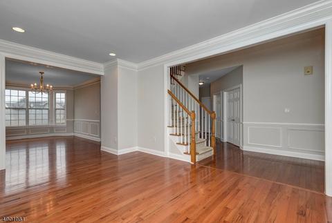 17 Crestview Dr, Clinton, NJ 08809 photo 9