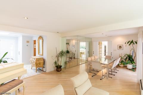 114 Herrick Rd, Wayne, NJ 07470 photo 9
