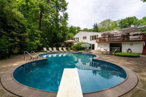 114 Herrick Rd, Wayne, NJ 07470 photo 5