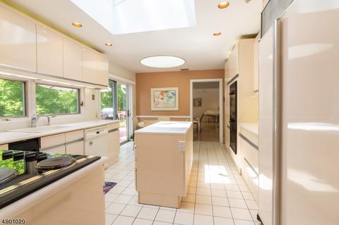 114 Herrick Rd, Wayne, NJ 07470 photo 13