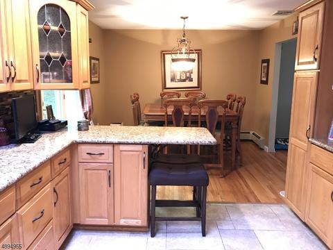 18 Robin Rd, Warren, NJ 07059 photo 3