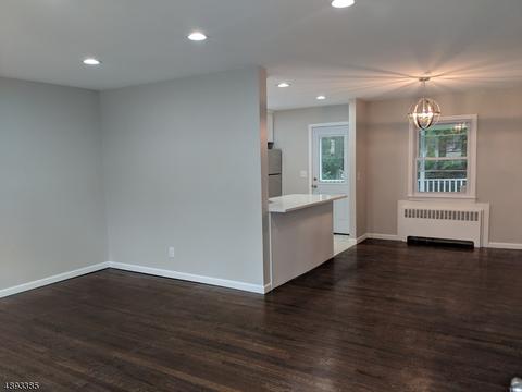 15 John St, Passaic, NJ 07055 photo 2