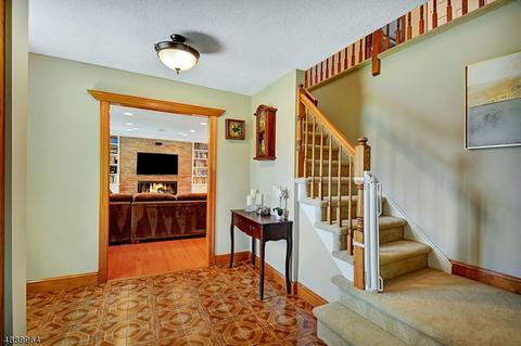 269 Bald Eagle Dr, Somerville, NJ 08876 photo 2