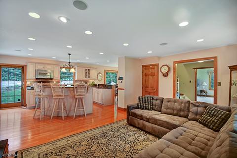 269 Bald Eagle Dr, Somerville, NJ 08876 photo 8