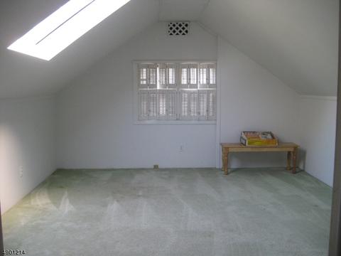 24 Thomas Ter, Wayne, NJ 07470 photo 9