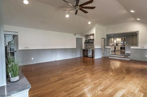69 W Main St, Mendham, NJ 07945 photo 9