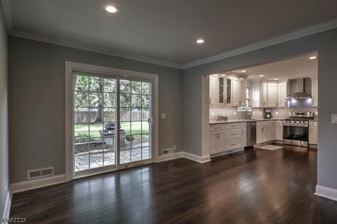 69 W Main St, Mendham, NJ 07945 photo 5