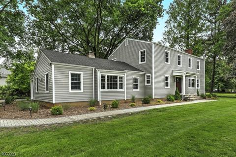69 W Main St, Mendham, NJ 07945 photo 1